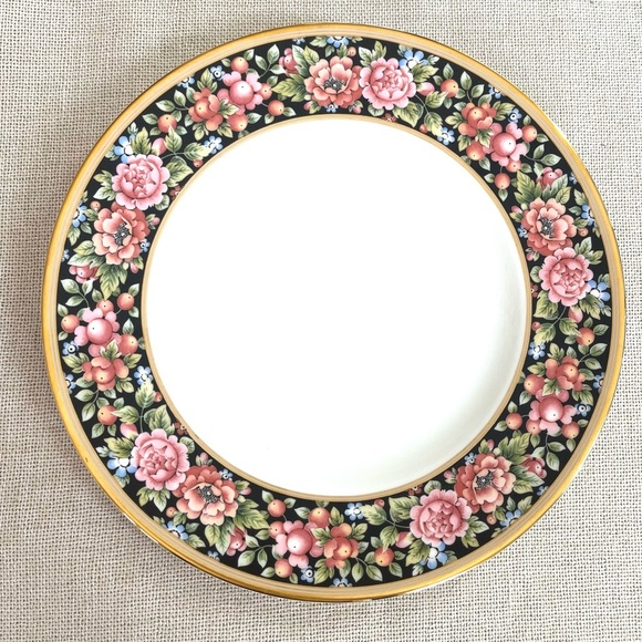 Wedgwood Other - Wedgewood Bone China Salad Plate Floral Gold Rim Clio Pattern Vintage 1990s